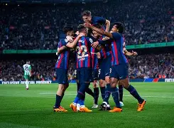 万博体育官网- cba比赛11月3日裁判名单一览表 